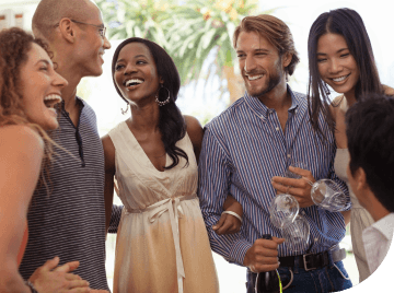 団体行動で絆を深める!寄港地では、参加者で観光へ出発【4日目】